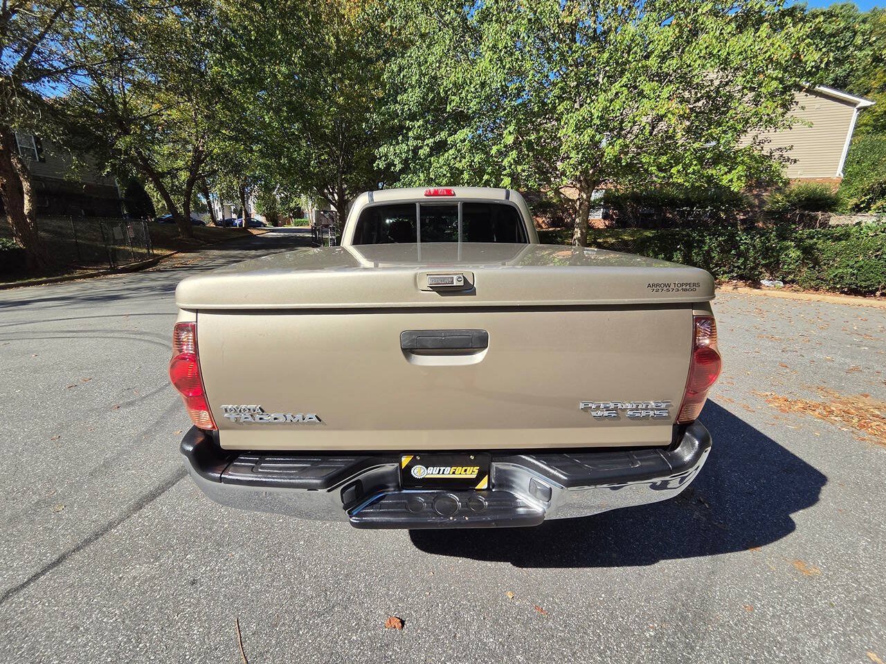 Used 2005 Toyota Tacoma PreRunner RWD image 4