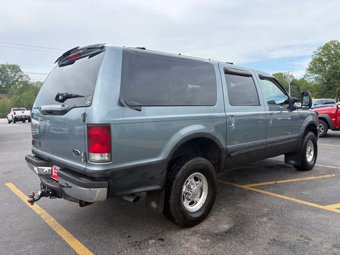 Used 2000 Ford Excursion XLT AWD/4WD image 6