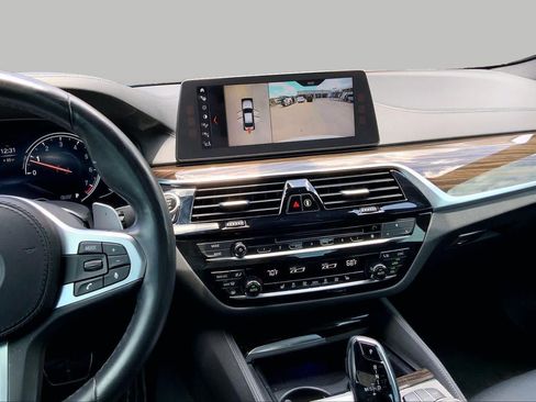 Used 2018 BMW 540i RWD image 7