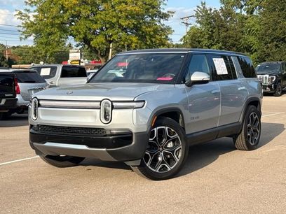 Used 2025 Rivian R1S Adventure