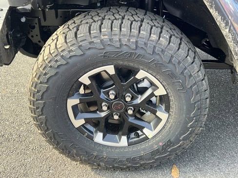 New 2026 Jeep Gladiator Rubicon image 11