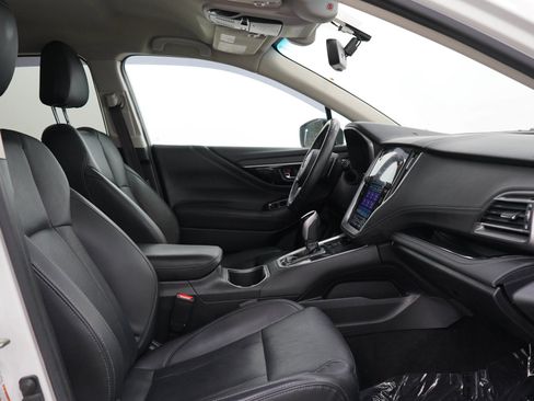 Used 2020 Subaru Outback Limited AWD/4WD image 13