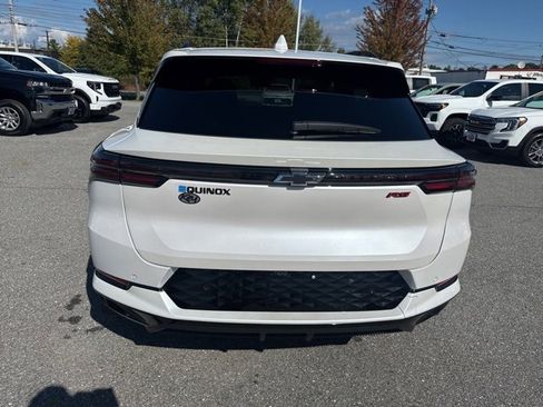 New 2025 Chevrolet Equinox EV RS image 5