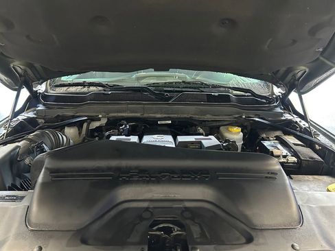 Used 2020 RAM 2500 Big Horn w/ Level 2 Equipment Group image 29