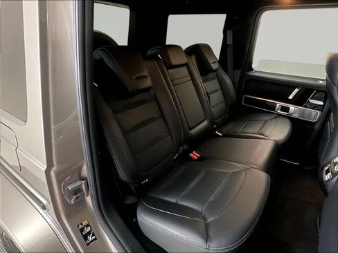 Certified 2021 Mercedes-Benz G 63 AMG 4MATIC w/ Seat Comfort Package image 25