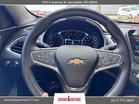 Used 2016 Chevrolet Malibu Premier w/ Driver Confidence Package image 32