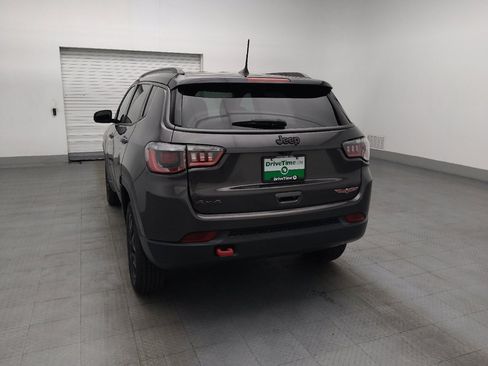 Used 2019 Jeep Compass Trailhawk AWD/4WD image 6
