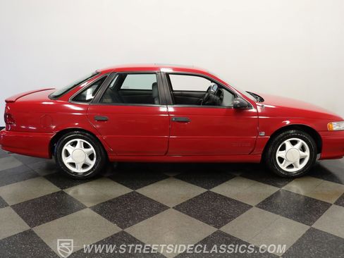 Used 1993 Ford Taurus SHO image 12