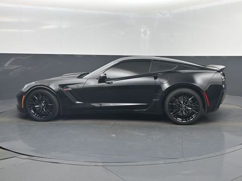 Used 2015 Chevrolet Corvette Z06 w/ 2LZ Preferred Equipment Group image 10