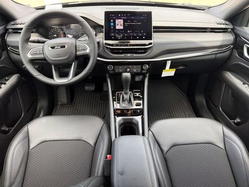 New 2026 Jeep Compass Latitude AWD/4WD image 16
