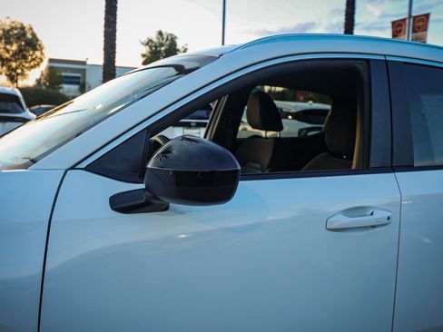 New 2026 Nissan Kicks SV image 12