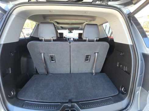 Used 2020 GMC Acadia SLT image 12