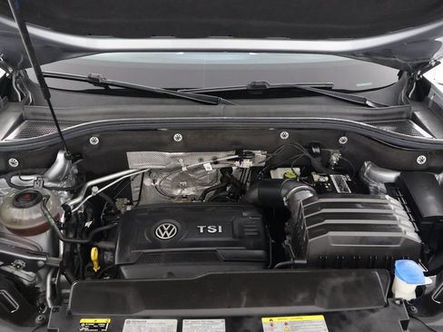 Used 2022 Volkswagen Atlas Cross Sport SE FWD image 15