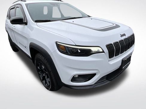 Used 2022 Jeep Cherokee Latitude w/ Sun & Sound Group image 11