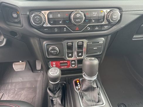 New 2026 Jeep Wrangler Rubicon image 23