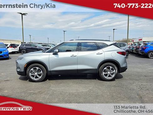 Used 2023 Chevrolet Blazer LT w/ Convenience Package image 4