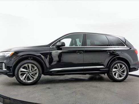 Used 2023 Audi Q7 2.0T Premium Plus w/ Premium Plus Package AWD/4WD image 3