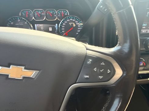 Used 2018 Chevrolet Silverado 1500 LTZ Z71 AWD/4WD image 16
