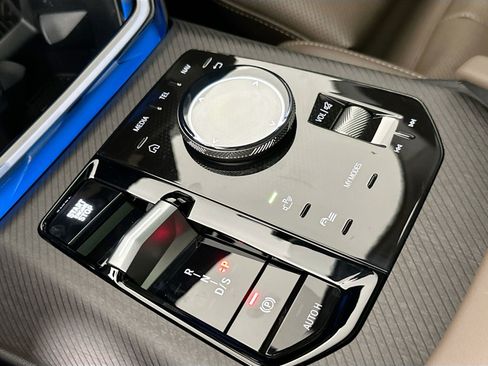 New 2026 BMW X3 xDrive30 w/ Premium Package image 16