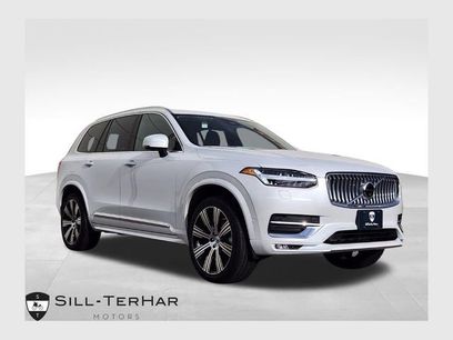 Certified 2025 Volvo XC90 B6 Ultra w/ Lounge Package