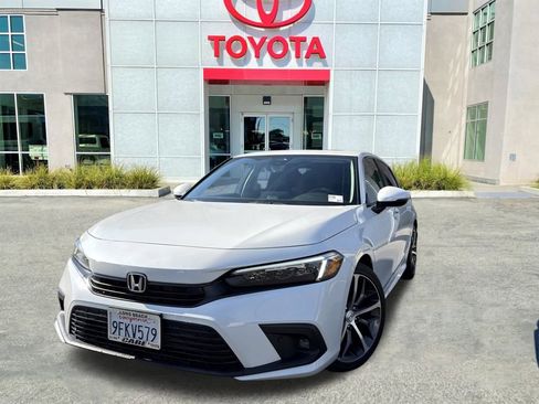 Used 2023 Honda Civic Touring image 5