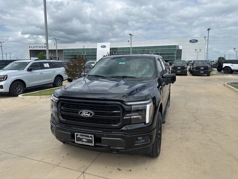 New 2026 Ford F150 Lariat w/ Equipment Group 501A Mid AWD/4WD image 25
