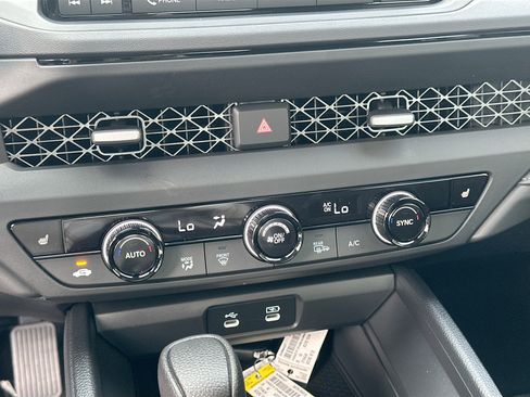 New 2025 Honda Accord SE image 12