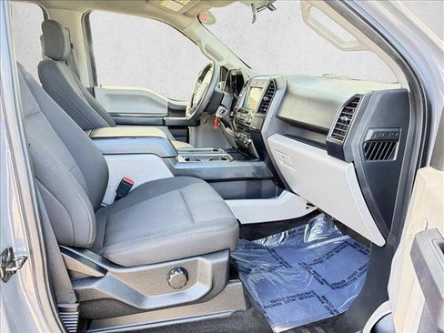 Used 2018 Ford F150 XL w/ Equipment Group 101A Mid AWD/4WD image 14