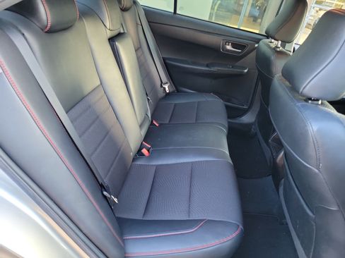 Used 2016 Toyota Camry SE FWD image 25