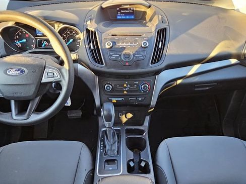 Used 2017 Ford Escape S image 10
