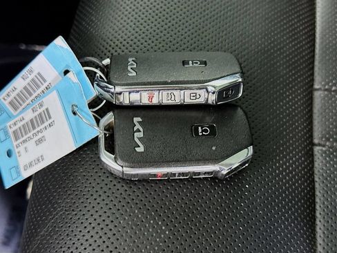 Used 2023 Kia Sorento SX AWD/4WD image 36