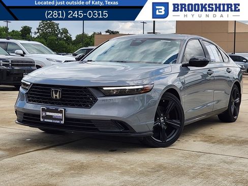 Used 2024 Honda Accord Sport image 1