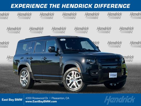 Used 2023 Land Rover Defender 130 X-Dynamic SE image 1