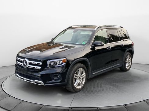 Certified 2023 Mercedes-Benz GLB 250 4MATIC image 3