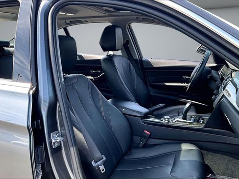 Used 2013 BMW 328i Sedan RWD image 28