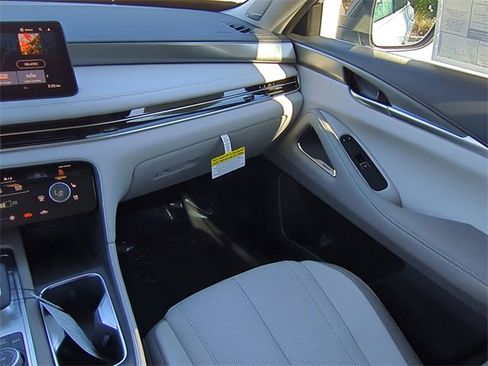 New 2026 INFINITI QX60 Luxe w/ Cargo Package image 17