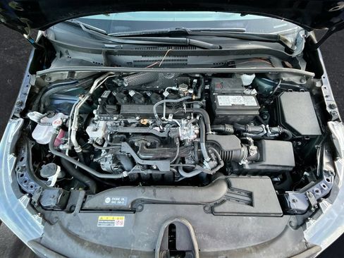Used 2024 Toyota Corolla LE FWD image 31