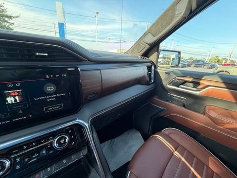 Used 2025 GMC Sierra 1500 Denali Ultimate AWD/4WD image 38