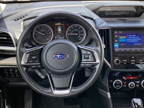 Certified 2023 Subaru Forester Limited AWD/4WD image 10