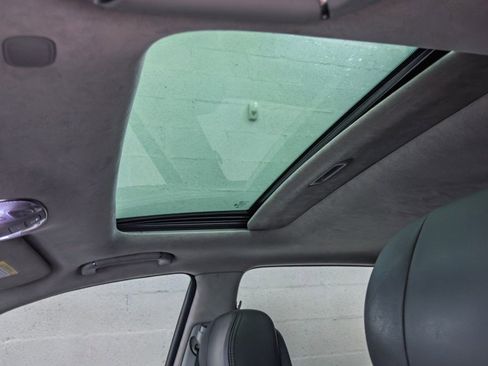 Used 2014 Hyundai Equus Signature image 14