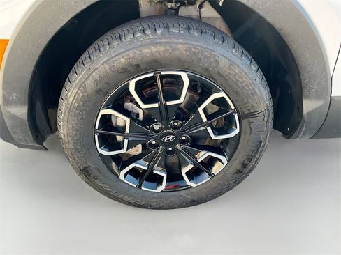 Used 2024 Hyundai Santa Cruz SEL image 31