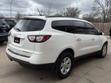 Used 2014 Chevrolet Traverse LT image 3