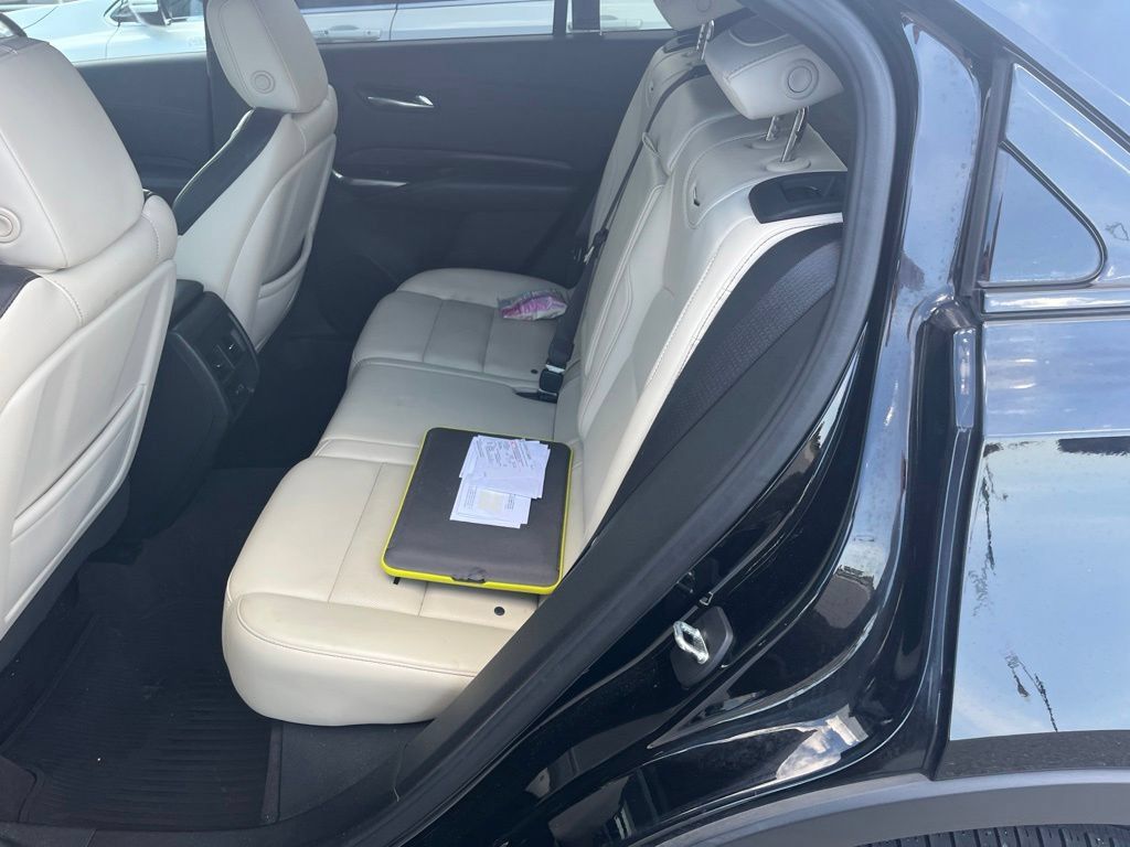 Used 2020 Cadillac XT4 Sport AWD/4WD image 5