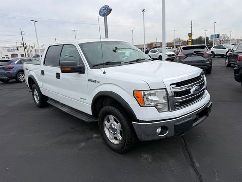 Used 2013 Ford F150 XLT w/ Off-Road Pkg image 3