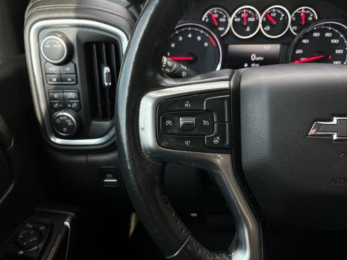 Used 2021 Chevrolet Silverado 1500 LT Trail Boss w/ LPO, Dark Essentials Package AWD/4WD image 15