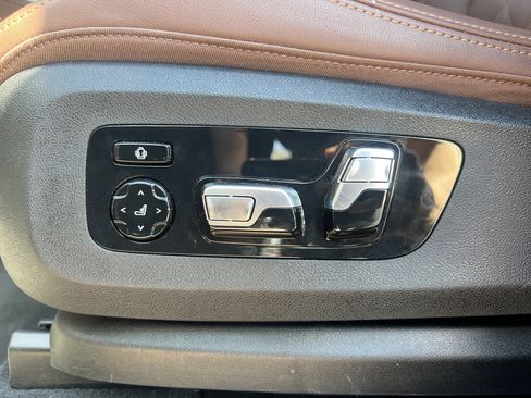 Used 2026 BMW X5 xDrive40i image 38