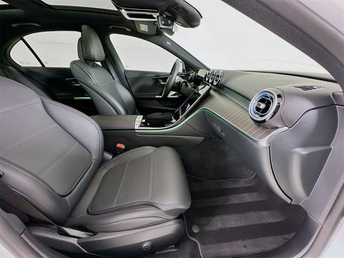 Certified 2025 Mercedes-Benz C 300 Sedan image 31