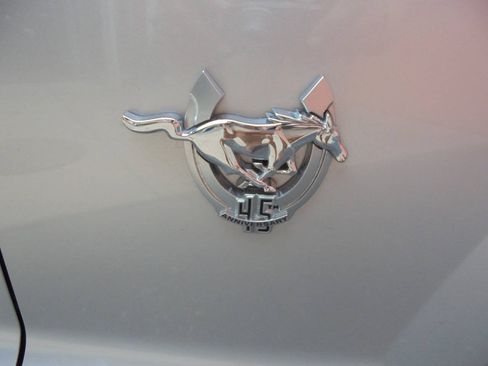 Used 2009 Ford Mustang GT RWD image 26