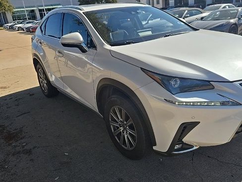 Used 2019 Lexus NX 300 FWD image 10