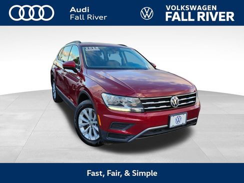 Used 2018 Volkswagen Tiguan SE image 1